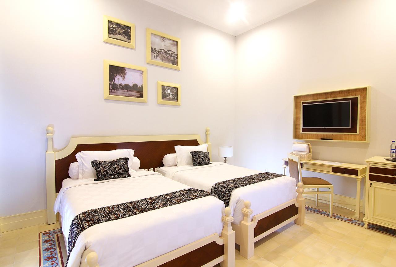 Java Villas Boutique Hotel & Resto Yogyakarta Exterior photo